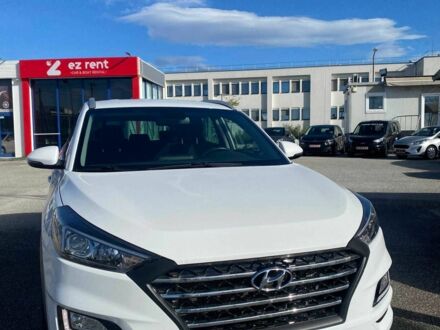 Белый Хендай Туксон, объемом двигателя 1.6 л и пробегом 77 тыс. км за 15700 $, фото 1 на Automoto.ua