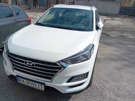 Хендай Туксон 2020 в Харькове на Automoto.ua Белый Хендай Туксон, объемом двигателя 2 л и пробегом 96 тыс. км за 17500 $, фото 1 на Automoto.ua