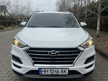 Білий Хендай Туксон, об'ємом двигуна 2 л та пробігом 136 тис. км за 22900 $, фото 1 на Automoto.ua