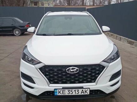Хендай Туксон 2020 в Магалиновке на Automoto.ua Белый Хендай Туксон, объемом двигателя 2 л и пробегом 73 тыс. км за 23000 $, фото 1 на Automoto.ua