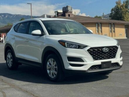 Белый Хендай Туксон, объемом двигателя 2 л и пробегом 18 тыс. км за 6500 $, фото 1 на Automoto.ua