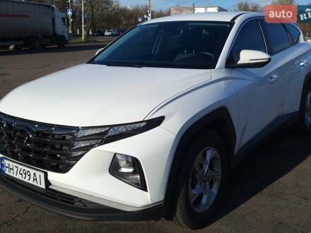 Білий Хендай Туксон, об'ємом двигуна 2 л та пробігом 108 тис. км за 27999 $, фото 1 на Automoto.ua