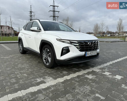 Белый Хендай Туксон, объемом двигателя 2 л и пробегом 41 тыс. км за 24650 $, фото 1 на Automoto.ua