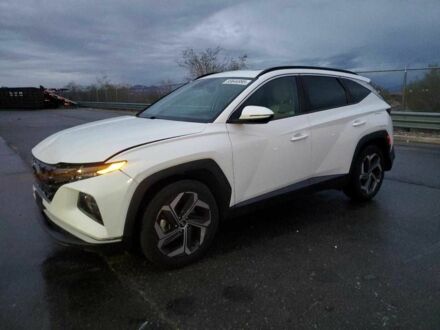 Белый Хендай Туксон, объемом двигателя 2.5 л и пробегом 45 тыс. км за 6500 $, фото 1 на Automoto.ua