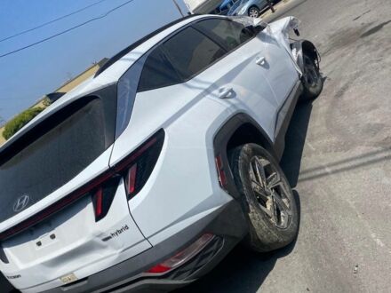 Хендай Туксон 2022 в Первомайск на Automoto.ua Белый Хендай Туксон, объемом двигателя 1.6 л и пробегом 100 тыс. км за 10000 $, фото 1 на Automoto.ua