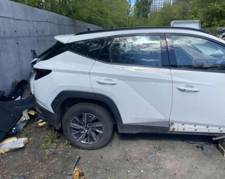 Білий Хендай Туксон, об'ємом двигуна 0 л та пробігом 20 тис. км за 1000 $, фото 1 на Automoto.ua