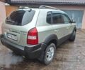 Бежевий Хендай Туксон, об'ємом двигуна 2 л та пробігом 180 тис. км за 7700 $, фото 3 на Automoto.ua