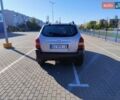 Бежевый Хендай Туксон, объемом двигателя 2 л и пробегом 304 тыс. км за 7500 $, фото 1 на Automoto.ua