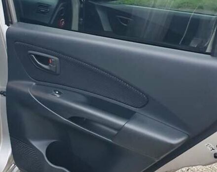 Бежевый Хендай Туксон, объемом двигателя 2 л и пробегом 254 тыс. км за 7700 $, фото 21 на Automoto.ua