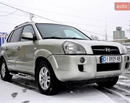 Бежевый Хендай Туксон, объемом двигателя 1.98 л и пробегом 257 тыс. км за 6500 $, фото 6 на Automoto.ua