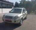 Бежевый Хендай Туксон, объемом двигателя 2 л и пробегом 184 тыс. км за 7800 $, фото 1 на Automoto.ua