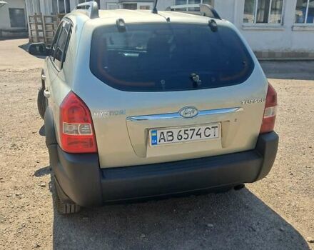 Бежевий Хендай Туксон, об'ємом двигуна 1.98 л та пробігом 202 тис. км за 7300 $, фото 19 на Automoto.ua