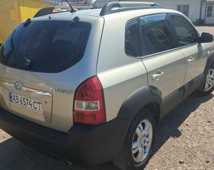 Бежевий Хендай Туксон, об'ємом двигуна 1.98 л та пробігом 202 тис. км за 7300 $, фото 18 на Automoto.ua