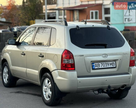 Бежевий Хендай Туксон, об'ємом двигуна 2 л та пробігом 256 тис. км за 8700 $, фото 9 на Automoto.ua