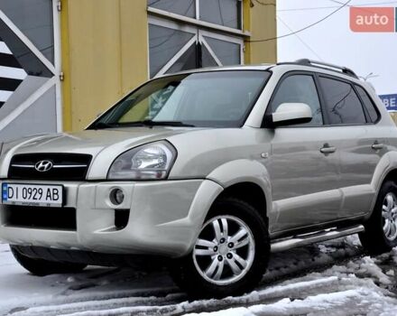Бежевый Хендай Туксон, объемом двигателя 1.98 л и пробегом 257 тыс. км за 6500 $, фото 31 на Automoto.ua