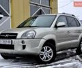 Бежевый Хендай Туксон, объемом двигателя 1.98 л и пробегом 257 тыс. км за 6500 $, фото 31 на Automoto.ua