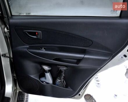 Бежевый Хендай Туксон, объемом двигателя 1.98 л и пробегом 257 тыс. км за 6500 $, фото 21 на Automoto.ua