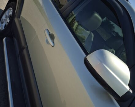 Бежевый Хендай Туксон, объемом двигателя 2 л и пробегом 180 тыс. км за 8300 $, фото 6 на Automoto.ua