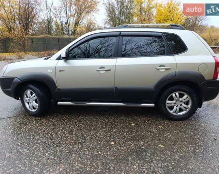 Бежевый Хендай Туксон, объемом двигателя 2.7 л и пробегом 191 тыс. км за 6800 $, фото 26 на Automoto.ua