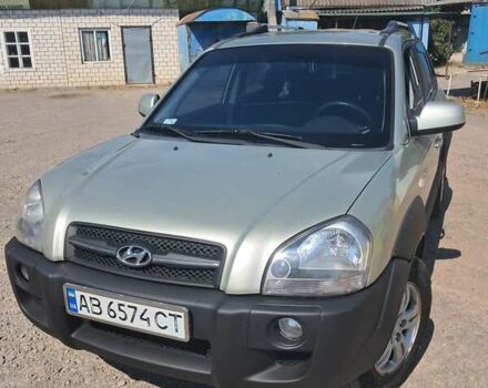 Бежевий Хендай Туксон, об'ємом двигуна 1.98 л та пробігом 202 тис. км за 7300 $, фото 11 на Automoto.ua