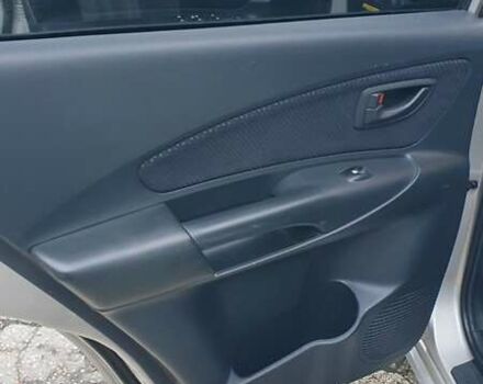 Бежевый Хендай Туксон, объемом двигателя 2 л и пробегом 254 тыс. км за 7700 $, фото 28 на Automoto.ua