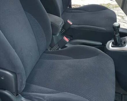 Бежевый Хендай Туксон, объемом двигателя 2 л и пробегом 254 тыс. км за 7700 $, фото 19 на Automoto.ua