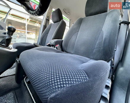 Бежевий Хендай Туксон, об'ємом двигуна 2 л та пробігом 150 тис. км за 8550 $, фото 43 на Automoto.ua