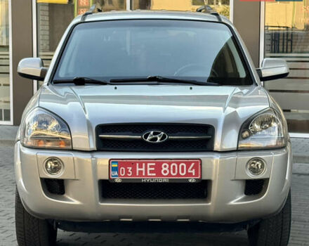 Бежевий Хендай Туксон, об'ємом двигуна 2 л та пробігом 150 тис. км за 8550 $, фото 5 на Automoto.ua