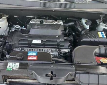 Бежевый Хендай Туксон, объемом двигателя 2 л и пробегом 171 тыс. км за 8750 $, фото 30 на Automoto.ua