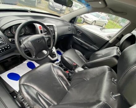 Хендай Туксон 2009 в Киеве на Automoto.ua Бежевый Хендай Туксон, объемом двигателя 2 л и пробегом 140 тыс. км за 4200 $, фото 11 на Automoto.ua