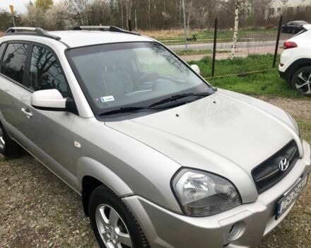 Хендай Туксон 2009 в Киеве на Automoto.ua Бежевый Хендай Туксон, объемом двигателя 2 л и пробегом 140 тыс. км за 4200 $, фото 5 на Automoto.ua