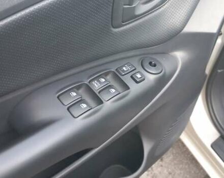 Бежевый Хендай Туксон, объемом двигателя 2 л и пробегом 171 тыс. км за 8750 $, фото 42 на Automoto.ua