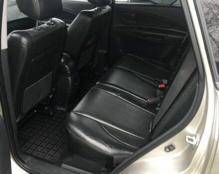 Хендай Туксон 2009 в Киеве на Automoto.ua Бежевый Хендай Туксон, объемом двигателя 2 л и пробегом 140 тыс. км за 4200 $, фото 13 на Automoto.ua