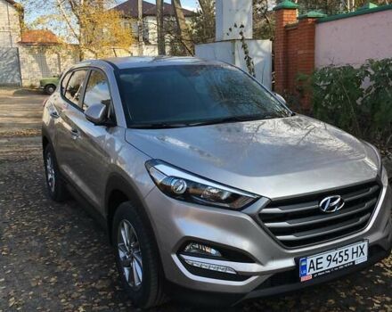 Бежевый Хендай Туксон, объемом двигателя 2 л и пробегом 103 тыс. км за 18900 $, фото 1 на Automoto.ua