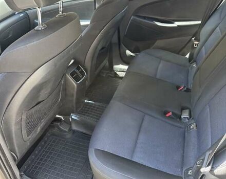 Бежевый Хендай Туксон, объемом двигателя 2 л и пробегом 95 тыс. км за 18000 $, фото 11 на Automoto.ua