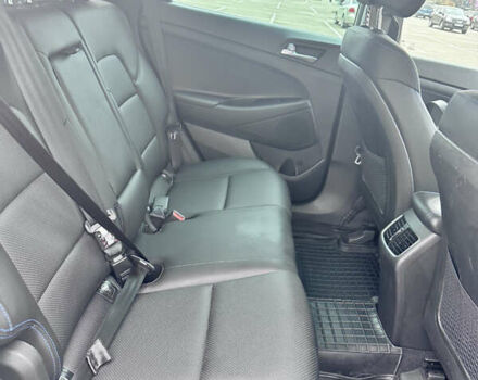 Бежевый Хендай Туксон, объемом двигателя 2 л и пробегом 101 тыс. км за 20700 $, фото 18 на Automoto.ua