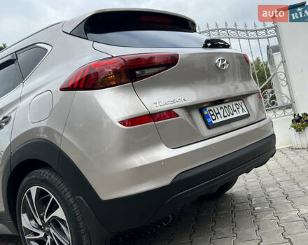 Бежевий Хендай Туксон, об'ємом двигуна 2 л та пробігом 125 тис. км за 19999 $, фото 7 на Automoto.ua