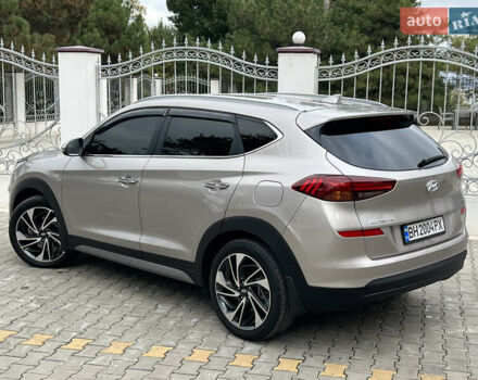 Бежевый Хендай Туксон, объемом двигателя 2 л и пробегом 125 тыс. км за 19999 $, фото 8 на Automoto.ua