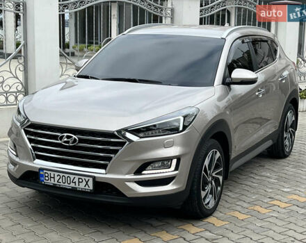 Хендай Туксон 2018 в Белгород-Днестровском на Automoto.ua Бежевый Хендай Туксон, объемом двигателя 2 л и пробегом 125 тыс. км за 21999 $, фото 34 на Automoto.ua