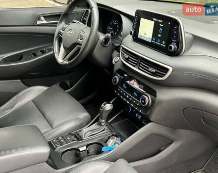 Бежевый Хендай Туксон, объемом двигателя 2 л и пробегом 125 тыс. км за 19999 $, фото 53 на Automoto.ua