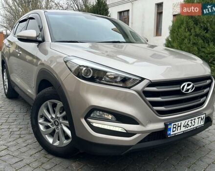 Бежевий Хендай Туксон, об'ємом двигуна 2 л та пробігом 50 тис. км за 21500 $, фото 2 на Automoto.ua