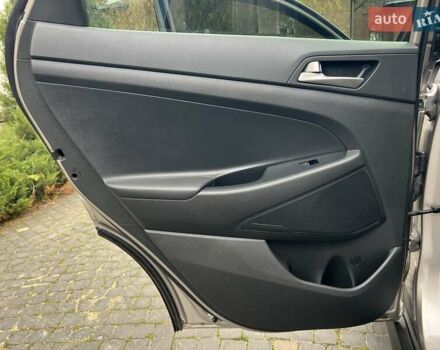 Бежевий Хендай Туксон, об'ємом двигуна 2 л та пробігом 50 тис. км за 21500 $, фото 29 на Automoto.ua