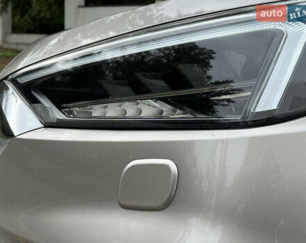 Бежевый Хендай Туксон, объемом двигателя 2 л и пробегом 125 тыс. км за 19999 $, фото 5 на Automoto.ua