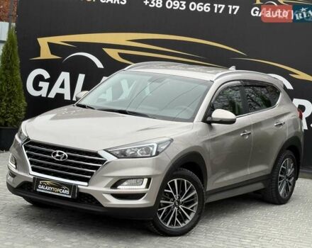 Бежевый Хендай Туксон, объемом двигателя 2 л и пробегом 92 тыс. км за 20900 $, фото 5 на Automoto.ua