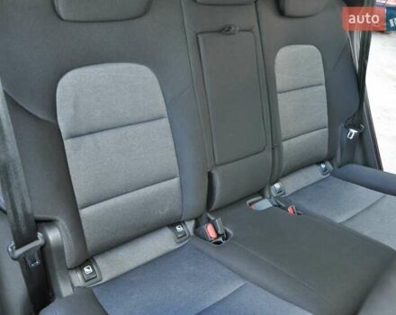 Бежевый Хендай Туксон, объемом двигателя 2 л и пробегом 58 тыс. км за 25000 $, фото 18 на Automoto.ua