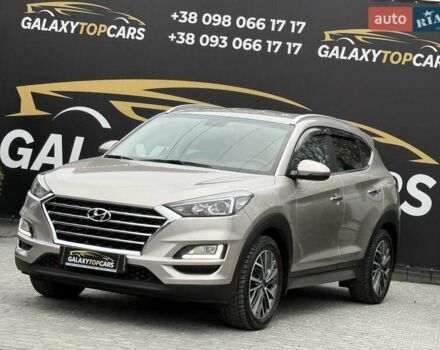 Бежевый Хендай Туксон, объемом двигателя 2 л и пробегом 92 тыс. км за 20900 $, фото 1 на Automoto.ua