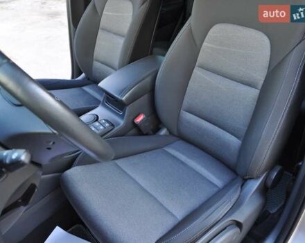 Бежевый Хендай Туксон, объемом двигателя 2 л и пробегом 58 тыс. км за 25000 $, фото 28 на Automoto.ua