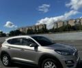 Бежевый Хендай Туксон, объемом двигателя 2 л и пробегом 75 тыс. км за 22800 $, фото 9 на Automoto.ua