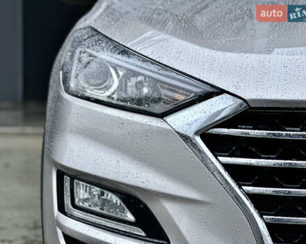 Бежевий Хендай Туксон, об'ємом двигуна 2 л та пробігом 151 тис. км за 19500 $, фото 6 на Automoto.ua