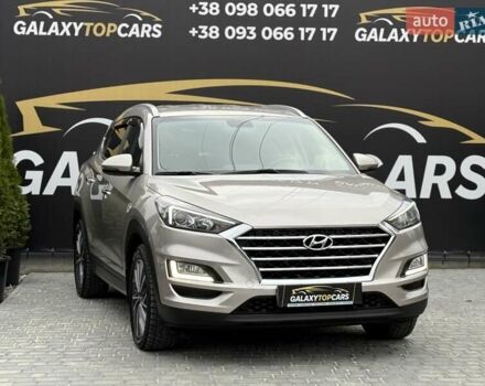 Бежевый Хендай Туксон, объемом двигателя 2 л и пробегом 92 тыс. км за 20900 $, фото 11 на Automoto.ua